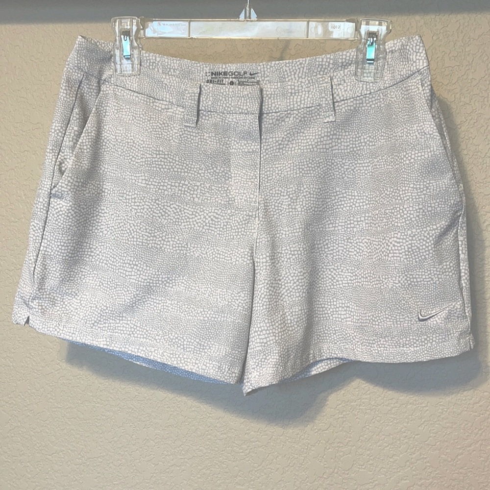 Nike Dri-Fit Golf Women’s Golf Shorts